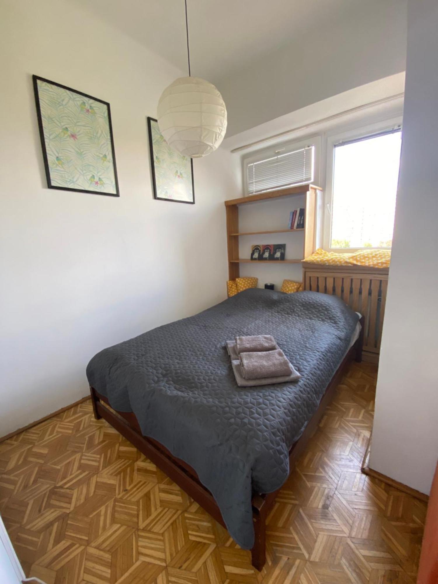 Ohmyhome - Sunny Apartment In City Center Varsovia Exterior foto