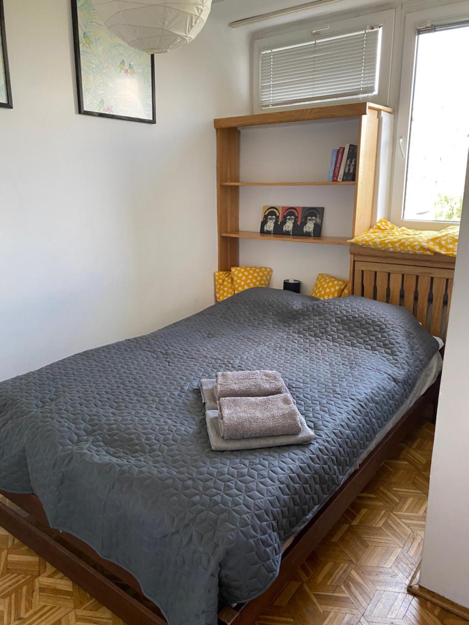 Ohmyhome - Sunny Apartment In City Center Varsovia Exterior foto